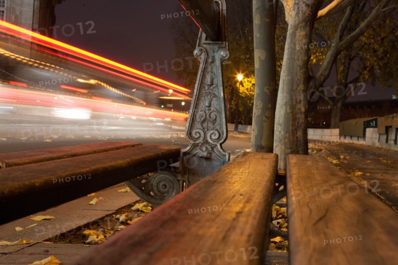 france, ile de france, paris,6e arrondissement, quai de conti, peniches, seine, velo, nuit, matin,