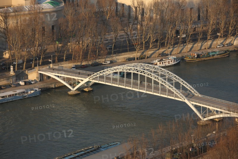 France, ile de france, paris 7e arrondissement, tour eiffel, vue depuis le 2e etage, passerelle debilly, seine,