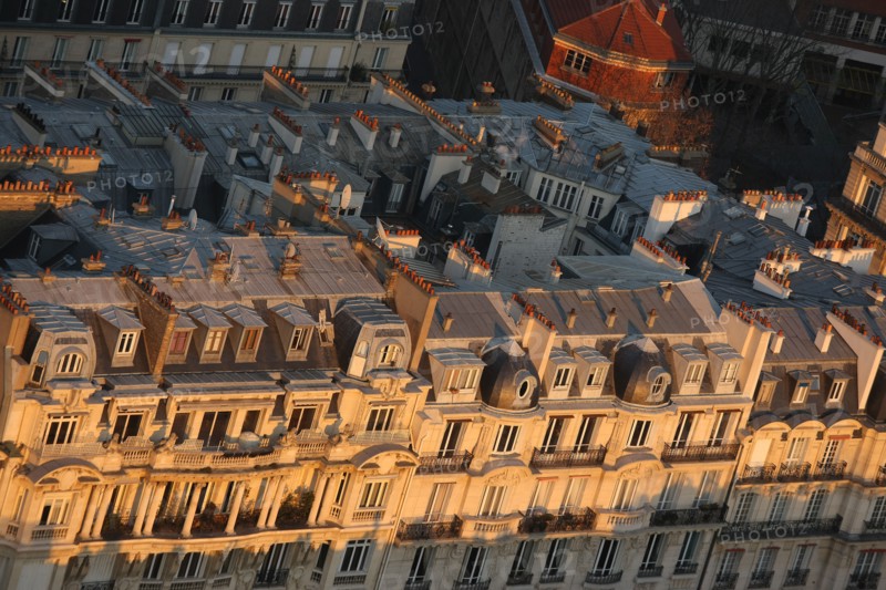 France, ile de france, paris 7e arrondissement, tour eiffel, vue depuis le 2e etage, vers les invalides, toits,