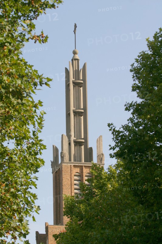 France, ile de france, paris 12e arrondissement, eglise du saint Esprit, 186 avenue Daumesnil


Date : 2011-2012