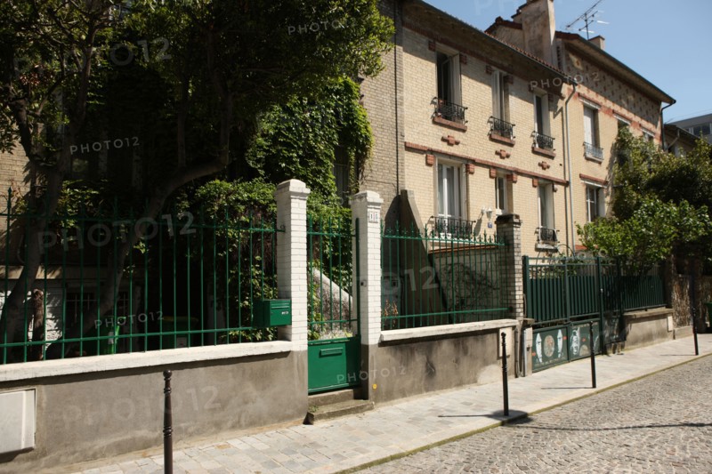 France, ile de france, paris 13e arrondissement, butte aux cailles, villa daviel, maisons et jardins, pavillons pres de la petite alsace,


Date : 2011-2012