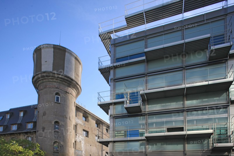 France, ile de france, paris 13e arrondissement, quartier bibliotheque, rue des frigos, anciens entrepots frigorifiques, ateliers d'artiste,


Date : 2011-2012