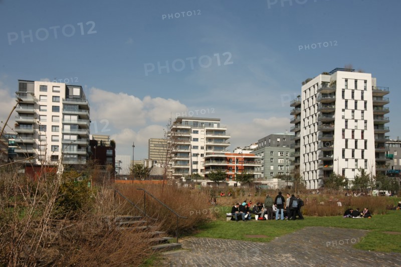 France, ile de france, paris 13e arrondissement, rue thomas mann, jardin abbe pierre, developpement durable, ecologie, faculte de paris diderot,


Date : 2011-2012
