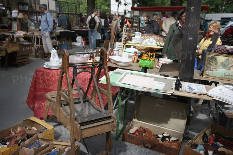 France, ile de france, paris, 14e arrondissement, metro porte de vanves, puces de vanves, antiquites,


Date : 2011-2012
