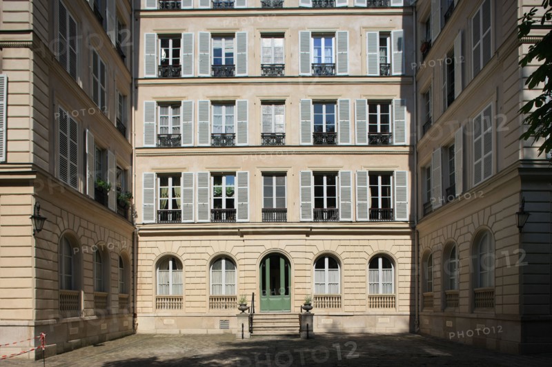 France, ile de france, paris 9e arrondissement, 41-47 rue des martyrs, maison dite Rognon, immeubles sur cour,