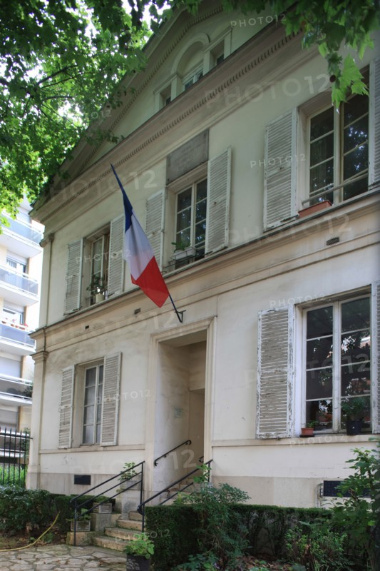 France, ile de france, paris, 15e arrondissement, 1 place de grenelle, maison, ancienne mairie du village de grenelle,