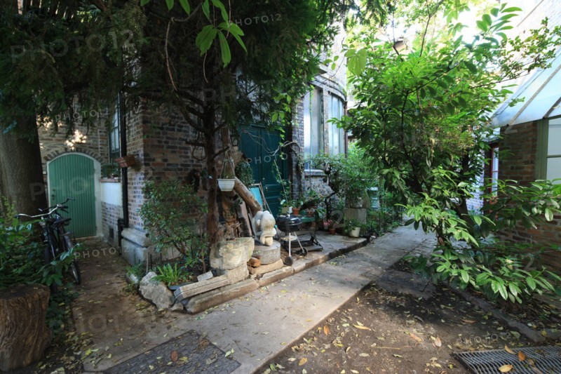 france, region ile de france, paris 15e arrondissement, passage de dantzig, la ruche, ateliers, artistes,
