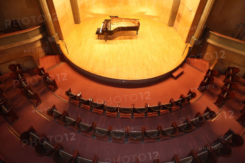 France, ile de france, paris 17e arrondissement, 78 rue cardinet, salle cortot, architecte auguste perret, ecole normale superieure de musique, salle de concert, piano,
