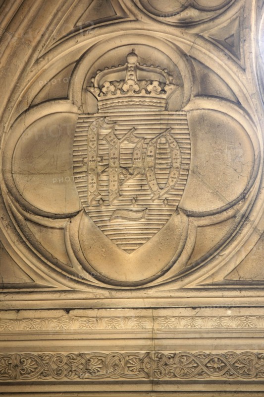 France, ile de france, paris 17e arrondissement, place du general koenig, eglise notre dame de compassion, chapelle de ferdinand d'orleans, monogramme dans quadrilobe,