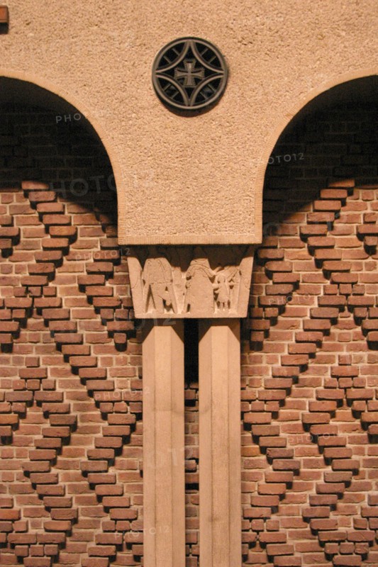 Eglise Sainte Odile
2 avenue Stephane Mallarme, Paris, 17e arrondissement
France, Ile de France
Architecte : Jacques Barge
Construction a partir de 1936
