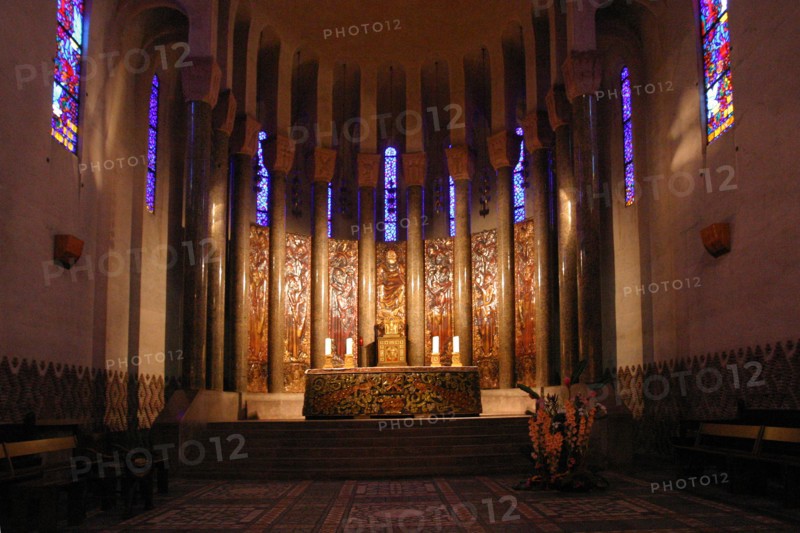 Eglise Sainte Odile
2 avenue Stephane Mallarme, Paris, 17e arrondissement
France, Ile de France
Architecte : Jacques Barge
Construction a partir de 1936