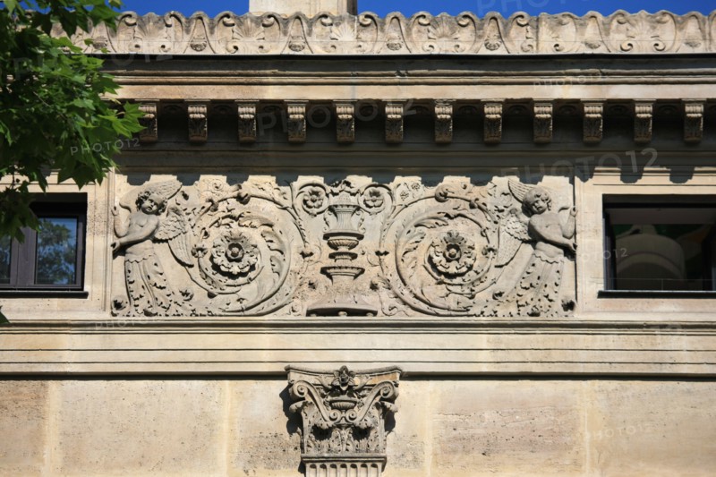 France, ile de france, paris 8e arrondissement, 7 rue tronchet, hotel de pourtales, facade sur rue, detail decor,


Date : Ete 2012