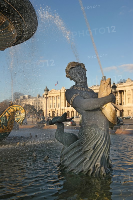 France, ile de france, paris 8e arrondissement, place de la concorde, fontaine, detail, eau, hotel de crillon,


Date : Ete 2012