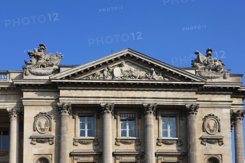 france, region ile de france, paris 8e arrondissement, place de la concorde, hotel de la marine, ancien ministere, hotel particulier, fronton du pavillon est, cote rue saint florentin,


Date : Ete 2012