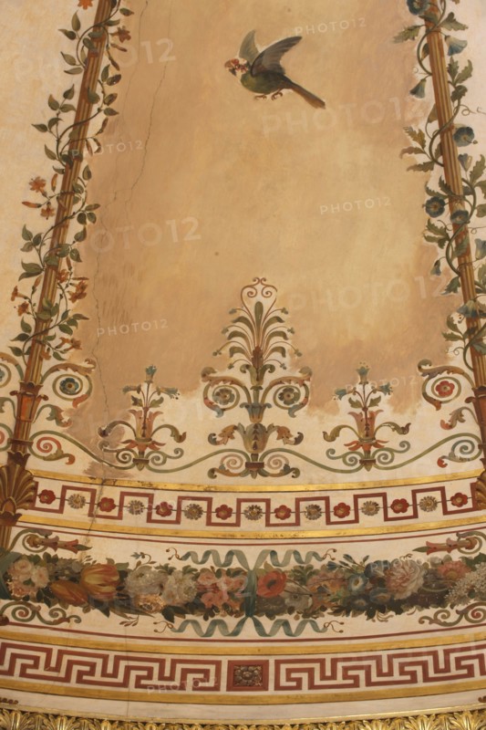 France, ile de france, paris 9e, 9 rue drouot, mairie du 9e arrondissement, hotel d'augny, salon aguado, detail de la rotonde au plafond, decor, oiseaux, palmettes,


Date : Ete 2012