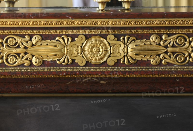 France, ile de france, paris 9e arrondissement, 9 rue drouot, hotel d'augny, mairie du 9e arrondissement, salle des mariages, detail decor cheminee,


Date : Ete 2012