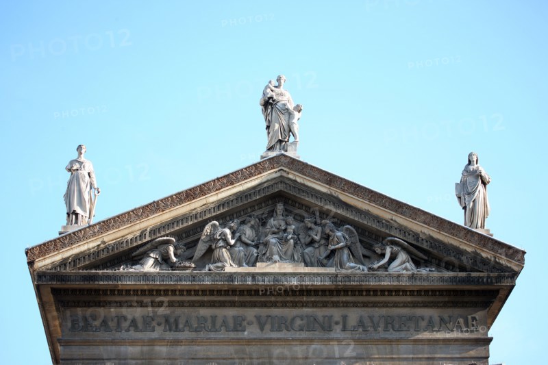 France, ile de france, paris 9e arrondissement, 18 rue de chateaudun, eglise notre dame de lorette, facade, architecte hippolyte lebas, colonnes, fronton, sculpture,


Date : Ete 2012