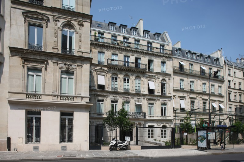 France, ile de france, paris 9e arrondissement, 32-34 rue de chateaudun, immeuble neo renaissance, restaure, detail facade sur rue, decor,


Date : Ete 2012