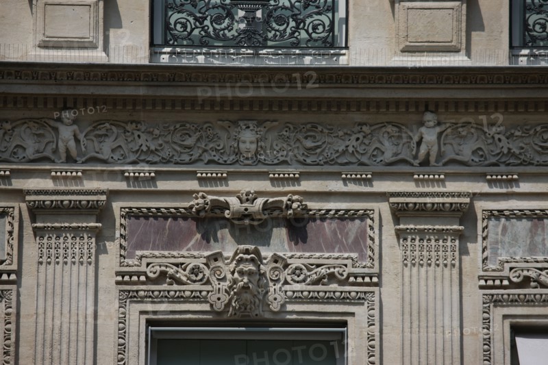 France, ile de france, paris 9e arrondissement, 34 rue de chateaudun, immeuble neo renaissance, restaure, detail facade sur rue, decor,


Date : Ete 2012