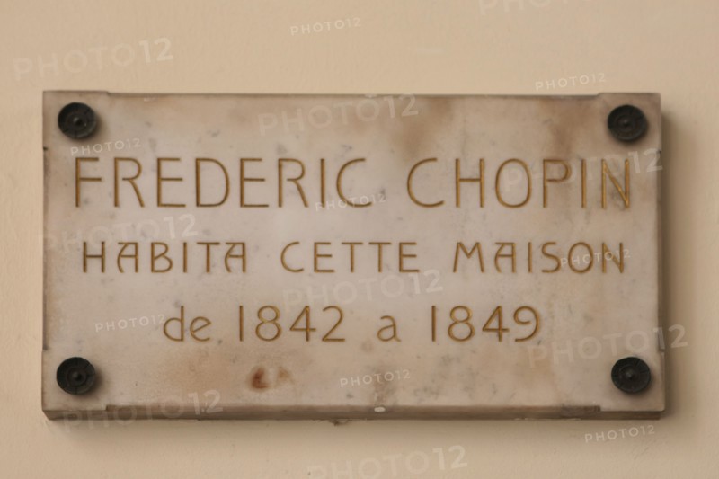 France, ile de france, paris 9e arrondissement, 80 rue taitbout, villa d'orleans, plaque frederic chopin,


Date : Ete 2012