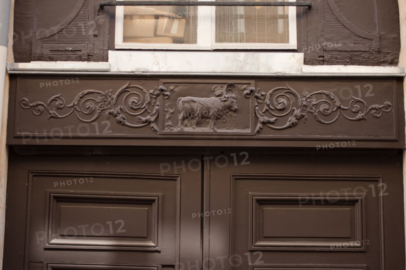 France, Region Ile de France, Paris 1er arrondissement, 8 rue de Valois, ancienne enseigne de boucherie,