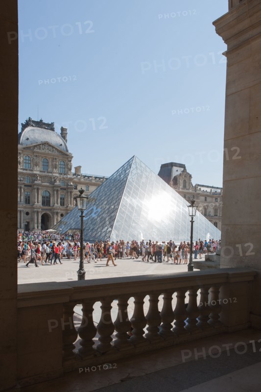 France, Region Ile de France, Paris 1er arrondissement, Musee du Louvre, place de la Pyramide, Ieoh Ming Pei,