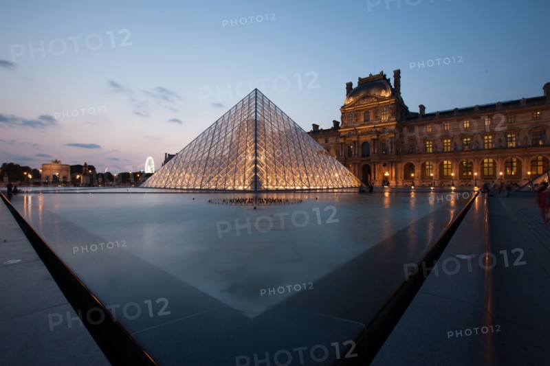 France, Region Ile de France, Paris 1er arrondissement, Musee du Louvre, place de la Pyramide, Ieoh Ming Pei,