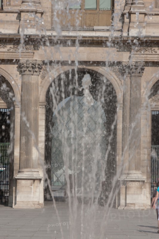 France, Region Ile de France, Paris 1er arrondissement, Musee du Louvre, Place Carree, aile Sully,