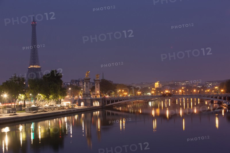France, Region Ile de France, Paris 8e arrondissement, la Seine au niveau du Pont de la Concorde