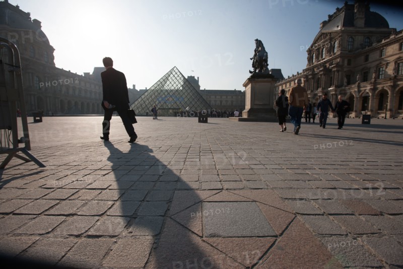 France, Region Ile de France, Paris 1er arrondissement, Musee du Louvre, cour de la Pyramide,