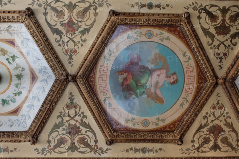 France, Region Ile de France, Paris, 1er arrondissement, Palais Royal, Galerie de Beaujolais, restaurant Le Grand Vefour, Guy Martin, decor, patrimoine,