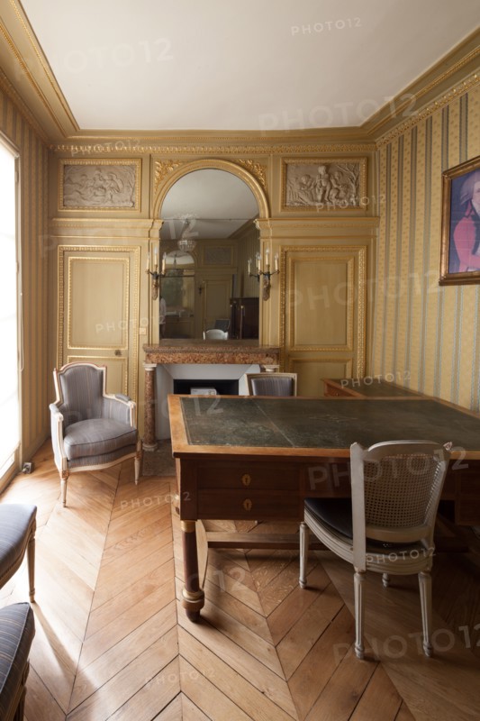 France, Region Ile de France, Paris 7e arrondissement, 73 rue de Grenelle, Hotel de Galliffet, Centre Culturel Italien, cabinet de travail de Talleyrand, decor,