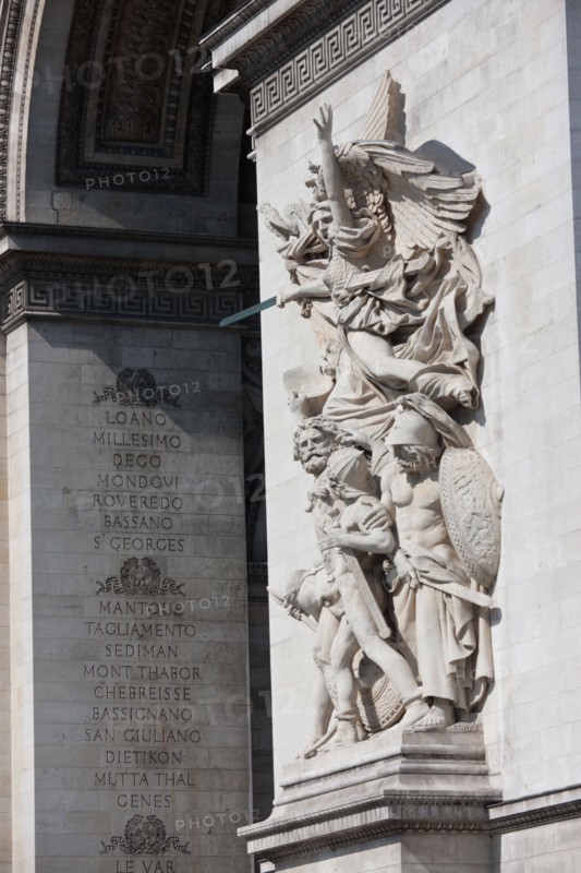 France, Region Ile de France, Paris 8e arrondissement, place charles de gaule place de l'Etoile, Arc de Triomphe, touristes,