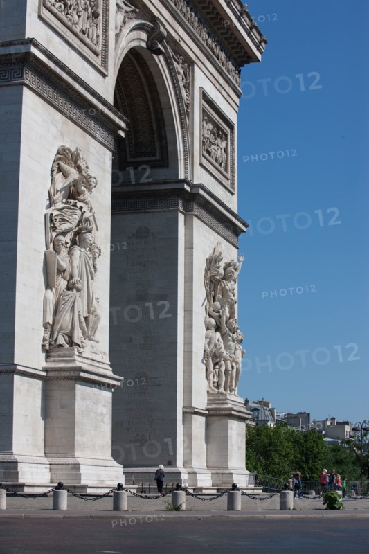France, Region Ile de France, Paris 8e arrondissement, place charles de gaule place de l'Etoile, Arc de Triomphe, touristes,