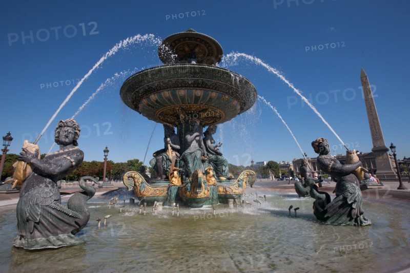 France, Region Ile de France, Paris 8e arrondissement, place de la Concorde, fontaines,