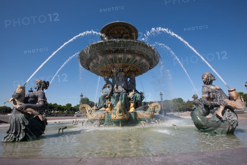 France, Region Ile de France, Paris 8e arrondissement, place de la Concorde, fontaines,