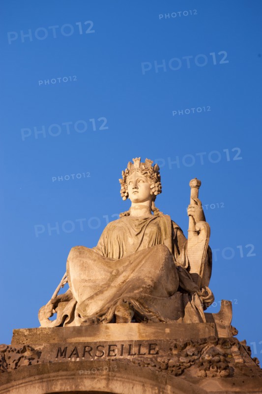 France, Region Ile de France, Paris 8e arrondissement, place de la Concorde, huit, statue ville, Marseille,