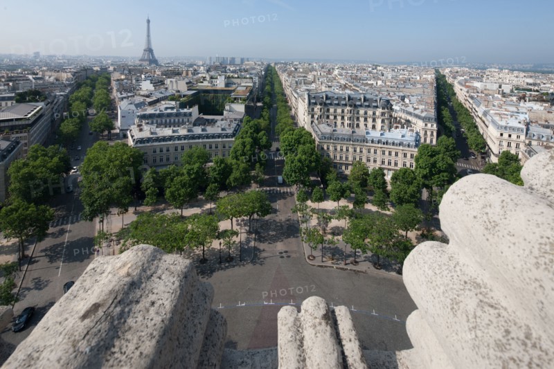 France, Region Ile de France, Paris 8e arrondissement, place Charles de Gaulle, place de l'Etoile, au sommet de l'Arc de Triomphe, panorama