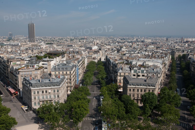 France, Region Ile de France, Paris 8e arrondissement, place Charles de Gaulle, place de l'Etoile, au sommet de l'Arc de Triomphe, panorama
