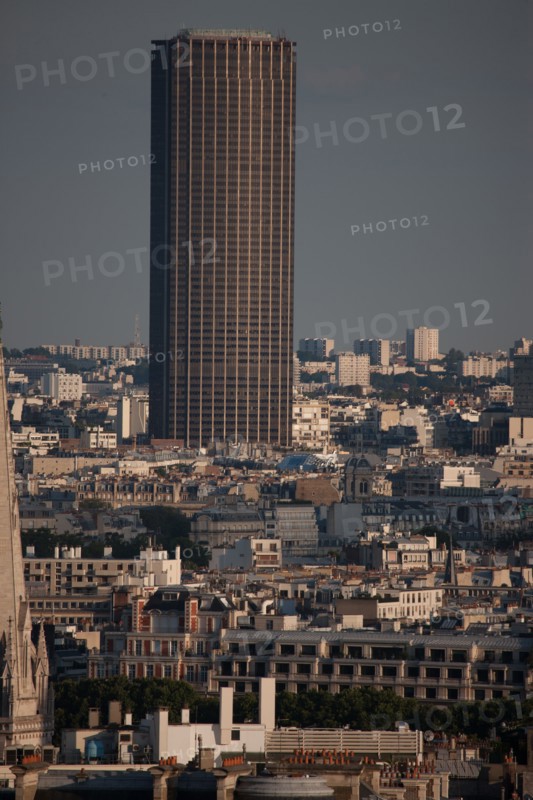 France, Region Ile de France, Paris 8e arrondissement, place Charles de Gaulle, place de l'Etoile, au sommet de l'Arc de Triomphe, panorama,