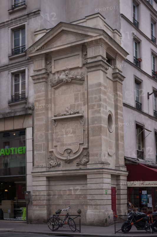 France, Region Ile de France, paris 11e arrondissement, 1de Charonne, rue du faubourg Saint-Antoine, fontaine Trogneux, sculpture, 18e siecle,
