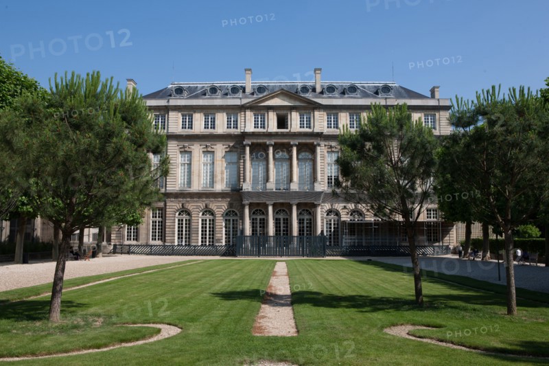 France, Region Ile de France, Paris 3e arrondissement, Marais, 60 rue des Archives, Hotel de Rohan, archives, facade sur jardin