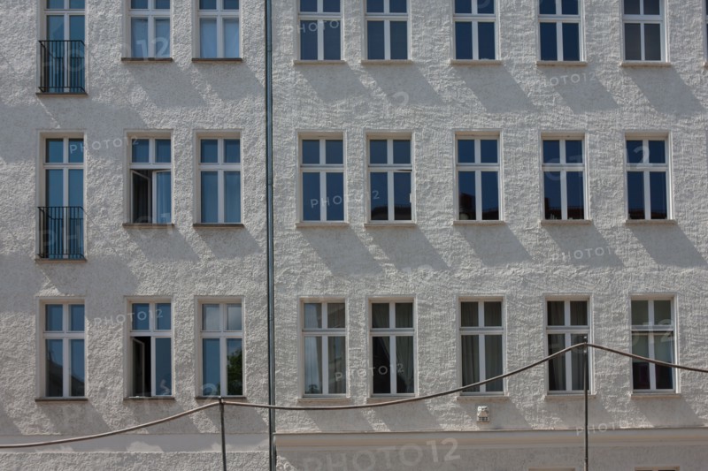 Allemagne (Germany), Berlin, Prenzlauer Berg, immeubles en travaux, Bernauer Strasse,