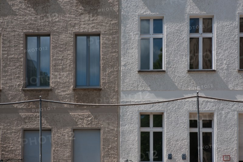 Allemagne (Germany), Berlin, Prenzlauer Berg, immeubles en travaux, Bernauer Strasse,