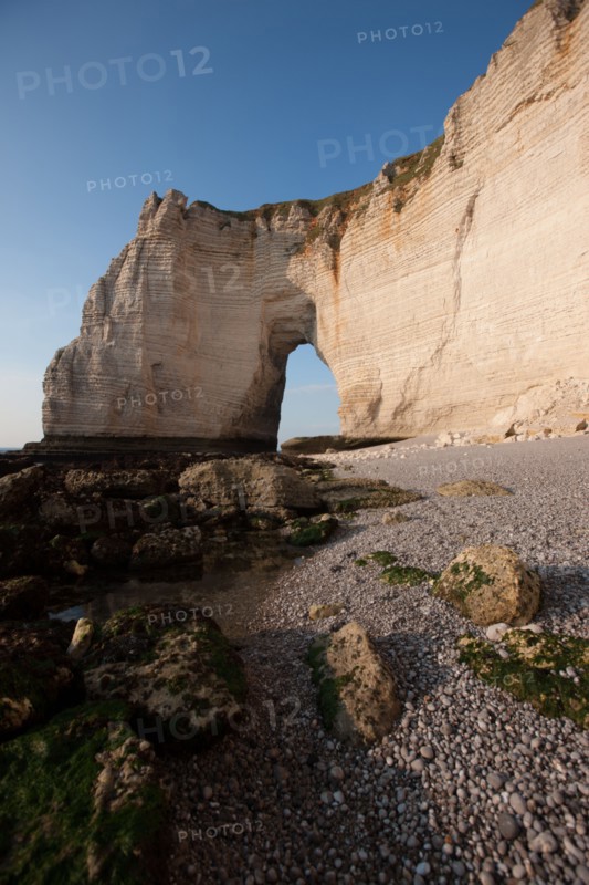 France, region Haute Normandie, Seine Maritime, pays des hautes falaises, Etretat, falaise d'aval,