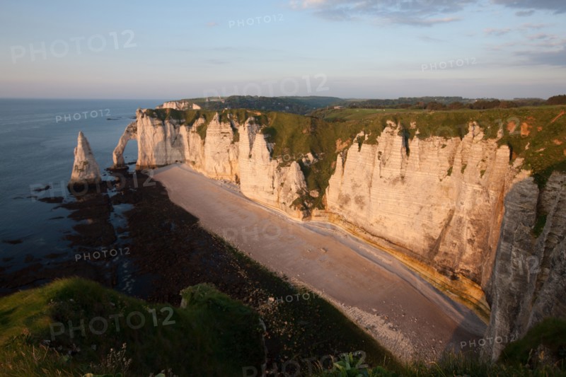 France, region Haute Normandie, Seine Maritime, pays des hautes falaises, Etretat, falaise d'aval,