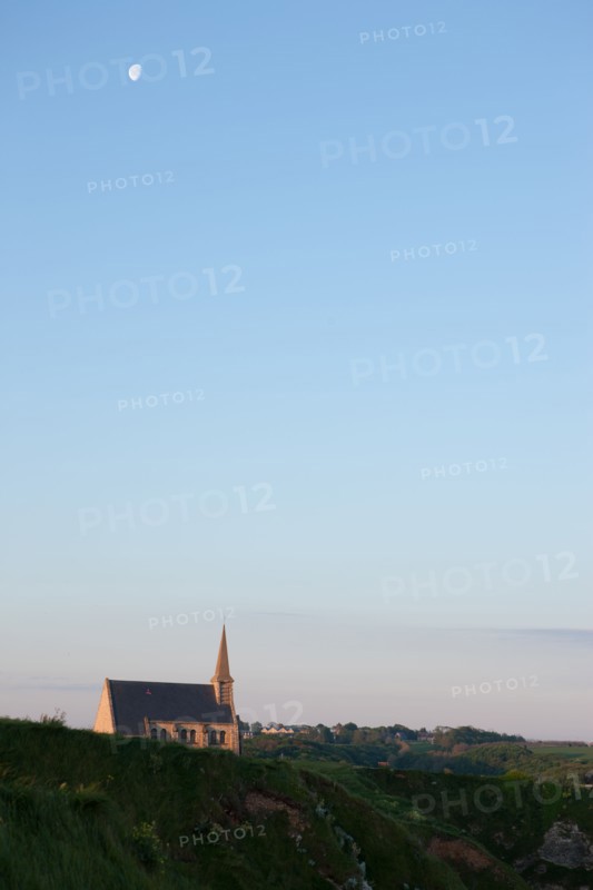 France, region Haute Normandie, Seine Maritime, pays des hautes falaises, Etretat, falaise d'aval,