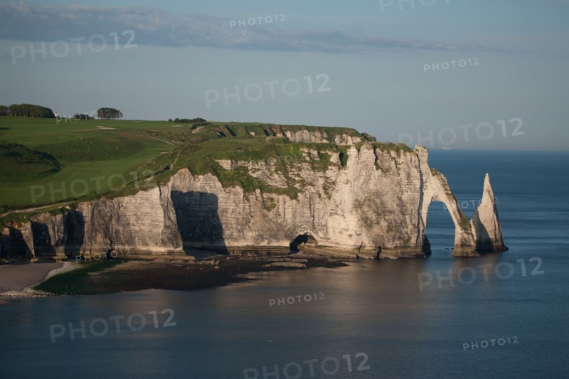 France, region Haute Normandie, Seine Maritime, pays des hautes falaises, Etretat, falaise d'aval,