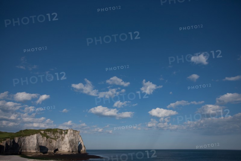 France, region Haute Normandie, Seine Maritime, pays des hautes falaises, Etretat, falaise d'aval,