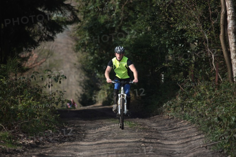 France, Haute Normandie, Seine Maritime, Abbaye du Valasse, journee des sports, randonnee, equitation, attelage et vtt, 30 mars 2014,